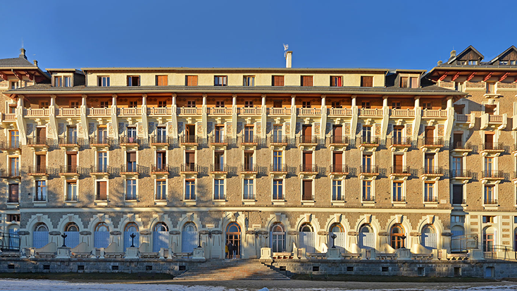 El 28 de juliol de 1913  s’inaugura el Gran Hotel de Font-romeu