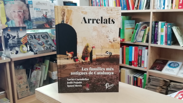 El llibre de la setmana: Arrelats. Les famílies més antigues de Catalunya 