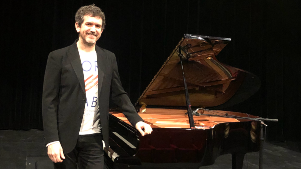 ENTREVISTA  amb el pianista mallorquí Tomeu Moll - Mas que ha actuat a Perpinyà aquest dijous 17 de febrer