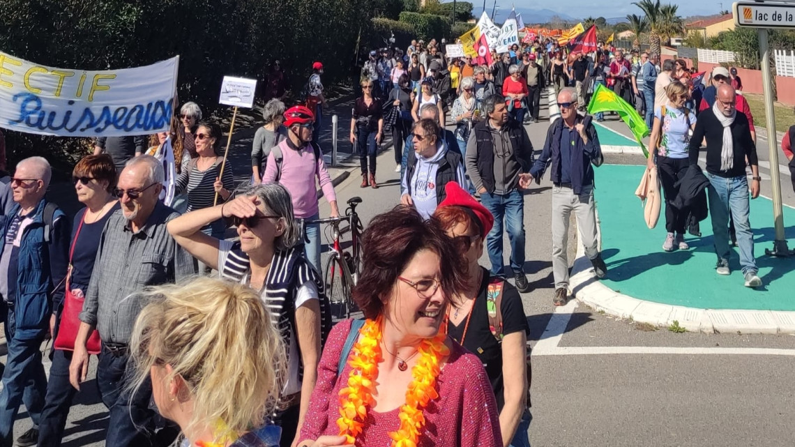 Reportatge: Manifestació contra el golf de Vilanova de Raó