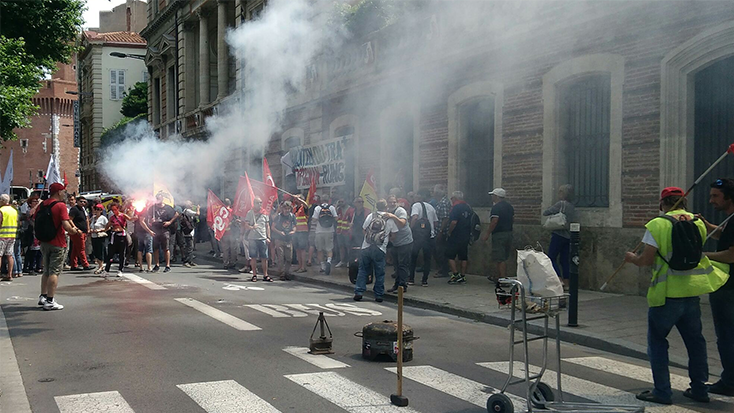 Manifestació per demanar el manteniment de la línia de tren de fruites i hortalisses Perpinyà-Rungis.