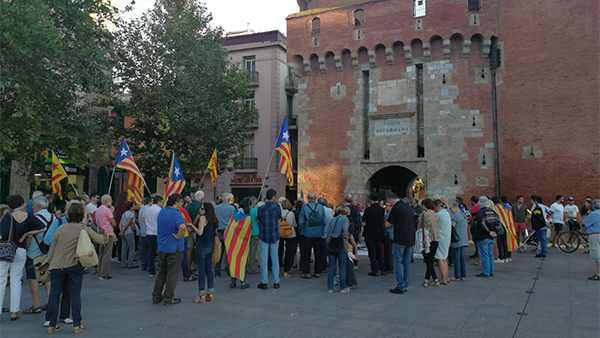 150 de persones manifesten a Perpinyà contra la repressió a l’independentisme català