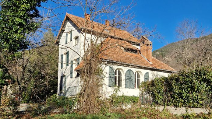 La Casa Macià: Una Testimoni de la Història Catalana